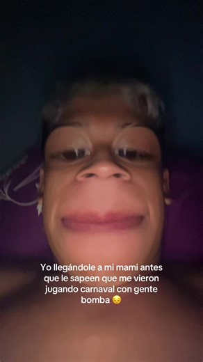 Carnaval: Jugando con mis amigos bomba