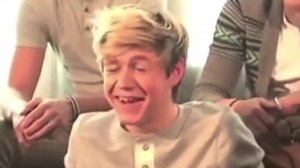 【One Direction】Laughing Compilation