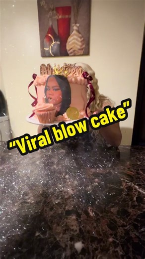 “Viral blow cake” Who’s cleaning this messss?!#beencakedup #beencakeduptreats #custommadecakes #blowcake #blowcake💕