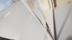 DREAME C1 Station S Kit Fensterputzroboter, Rundum-Sicherheitskonzept, Mobile Station, automatischer Kabeleinzug, CornerClean-Technologie,Dual-Spray-Technologie,intelligente Planung des Reinigungswegs
