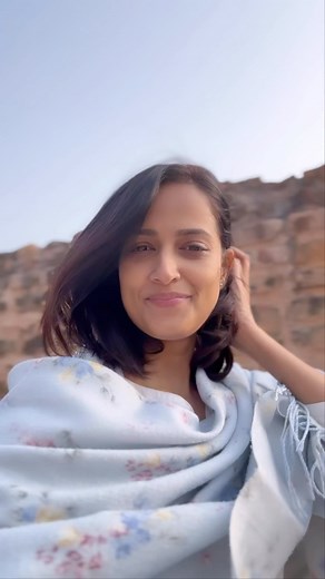 This is Sarnath where ‘Gautam Buddha’ gave his first sermon.. #buddha #gautambuddha #saarnath #varanasi #ashokstambh #ashokchakra #india #incredible #increadibleindia #buddhist #respect | Rucha Inamdar ऋचा इनामदार