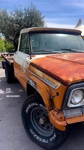 1972 J4000 ready to be restored. ! #Jeep #j4000 #jtruck #jseries | Mr.Wagoneer Full Size Jeep Restoration