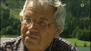 Gerhard Polt – Drecksbagage „Kabarettist Polt über CSU-Granden und seine Studien des bayerischen Normalcharakters, der mitunter auch außerhalb Bayerns zu anzutreffen ist.“ Druckfrisch Gerhard Polt: Drecksbagage | ZWISCHENTÖNE ARD 07.09.2008. Website https://www.ardmediathek.de/video/Y3JpZDovL2Rhc2Vyc3RlLmRlL2RydWNrZnJpc2NoLzQ2MGM3MTIxLTA2NWMtNDg4OS1hZDQ3LWY4ZjFkMDg5ZWE1Nw #Polt #Satire #Drecksbagage | Fjieldsgröhn