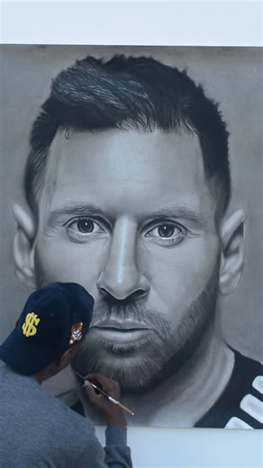 Phoenix Art on Instagram: "Drawing football players from memory ✨ Happy new year? #art #drawing #artist #messi #ronaldo"