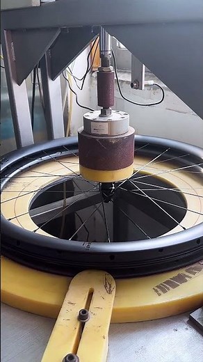 耐久性を高める工程｜AERO 40 Ⅱ 組立⑥「スポークの応力解放」