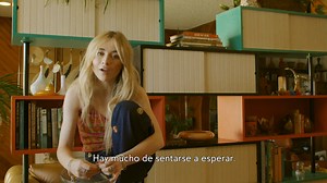 16K views · 784 reactions | Sabrina Carpenter responde a las preguntas que sus fans enviaron y nos revela en este video algunos de sus secretos de belleza, su canción de karaoke, su momento más memorable en Broadway y ¡mucho más! No te pierdas nuestra entrevista completa en la edición de #InStyleMéxico de Abril. | InStyle México | Facebook
