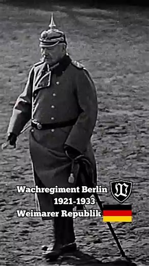 Hindenburg inspiziert das Wachregiment Berlin (Weimarer Republik) #wachbataillon #militär #tradition | Goldelse
