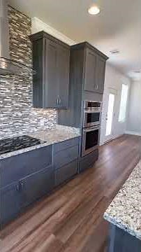 💕This AMAZING modular home is setup & ready to go by Franklin Homes! This triple wide prefab