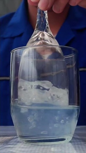 Giant Tsunami 🌊[Experiment]