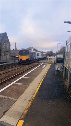 Northern class 150 departs Parbold for Stalybridge (28/12/25) #trainspotting