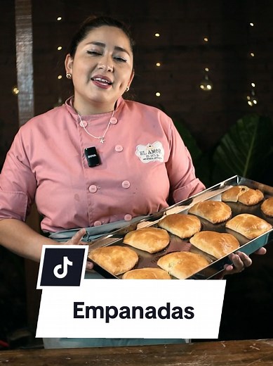 @Famesh Una receta muy pedida por ustedes, esta es una versión más para su recetario 🤗🧑‍🍳#kellyquinncocha #kellyquinn #kellyquinnbolivia #emprendimiento #pasteleraentiktok #recetafacil #emprendedora #emprendedores #pastelera #empanadas