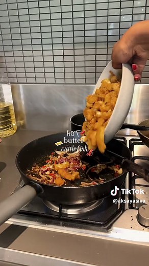 Is Squid the Same as Cuttlefish? Exploring the Key Differences