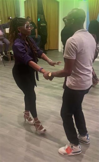 Chicago Stepping "sultry saturday night" Lady dance and T in ATL part 2