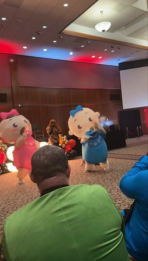 Check out my friend Tatiana’s gender reveal! 🩷💙 | Officer Tommy M Norman