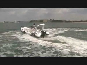 AQUASTAR 600 RIB bateau semi-rigide éssai pneuboat.com