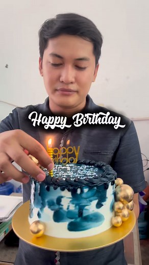 136 reactions · 29 comments | Happiest birthday to our pinaka gwapong teacher sa LVHS! ❤️❤️❤️ #birthday | Ronelyn Villahermosa-Molejon | Facebook