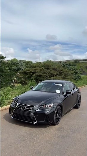 2015 Lexus IS250 Review