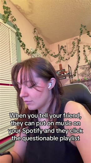 ZoeybenzSAHH (@zoeybenzz1)’s videos with Let's Get It Crackin' - Deuce