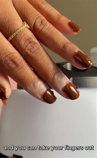 The BASK LA Steam Pro, a smarter way to remove polish at home