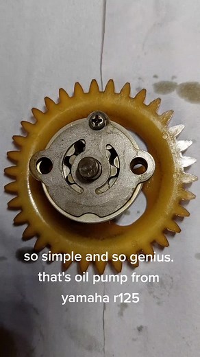 Yamaha R125 Oil Pump Mechanics Explained