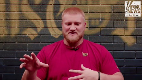 Commanders' Tyler Biadasz praises Jayden Daniels for veteran maturity