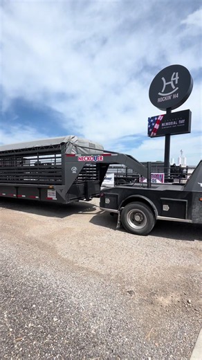Used 32' Neckover Trailer for Sale | Emmons Roping
