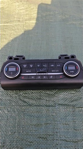 Ford Focus MK4 Digital Climate Control Unit