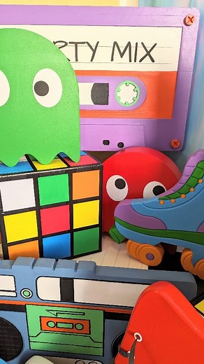 You know things are desperate when you have to turn the screen horizontal 😅 #foamprops #foamsculpture #giantprops #bakerydecor #storefrontdecor #retaildisplay #visualmerchandising #partydecorations #partyrentals #partydecor #staugustine #Jacksonvilleevents #orlandoevents #miamievents #atlantaevents #partyrentals #eventplanner #customprops #custompartydecor #selfiemuseum #selfieprops #selfiestudio #tradeshows #productreplicas #tradeshowdisplay #productpromo #retaildecor | MIXT UP Designs