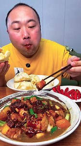 559K views · 15K reactions | Eat goat brain noodles. Pork pieces, pork three-layer dumplings, delicious#Eat #goat #brain #noodles. #Pork #pieces, #pork #three-#layer #dumplings, #delicious | Eat food delicious | Facebook