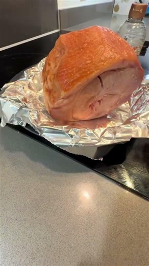 Easiest slow cooker gammon recipe!