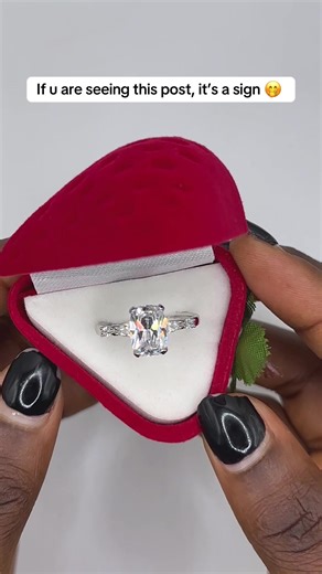 925 Silver Cushion Cut Engagement Ring for Proposal