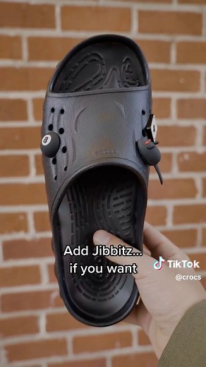 Let’s take a closer look at the Echo Slide… What color is on your wishlist? #Crocs #CrocsEcho #NewAtCrocs #Croctok