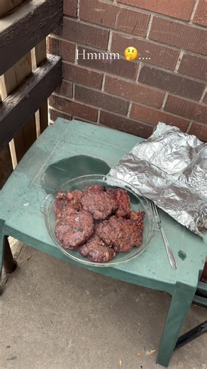 I’m done BBQ’ing and letting the meat rest (uncovered).Next time pre cooked bacon slices in the moose hamburger is a must for moisture.BBQ sauce is your own preference.#BBQ #moose #steak #burgers #yummy