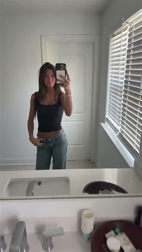 #square #tanktop #croptop #light #denim #lowrise #flare #jeans #metallic #gold #slip #on #shoe 2