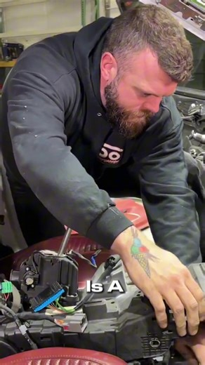 Demon Swapping a Jeep Trackhawk: A Unique Modification