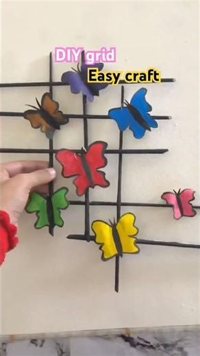 DIY wall grid easy craft/home made craft 2026 #foryou #diy #craftyhome #art #craftyliving #viral