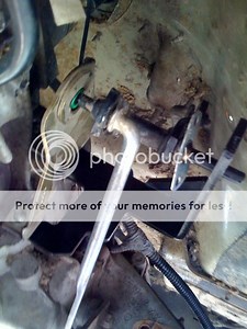 Need help locating transfer case linkage part