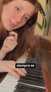 5.3K views · 136 reactions | Escribe PIANO para aprender más ✨ #piano #tutorial #musica | Clara Luna | Facebook