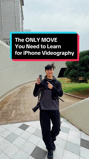 This is the only move you need to learn from iPhone Videography 📹 #cinematic #iphonevideotips #videotips #iphone