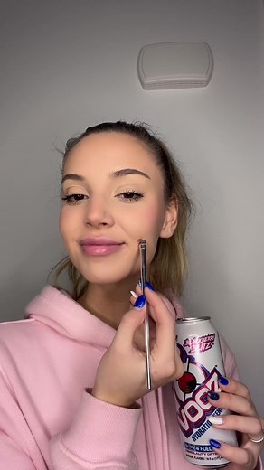 Creating Dimples Tutorial with Vooz Hydrate