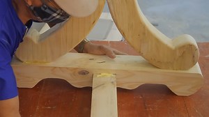 Genius Woodworker Bends the Impossible—Watch a One-of-a-Kind Curved Table Come to Life