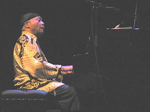 Cecil Taylor biographie/portrait, pianiste adepte du free jazz