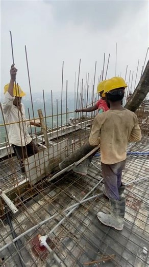 M40 SCC casting work || SCC in wall casting work #constructionwork #building #shorts #civilwork
