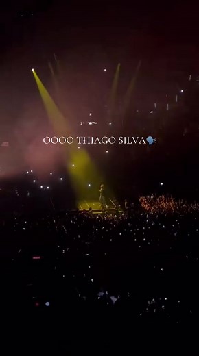 Dave's Performance with Thiago Silva in Paris