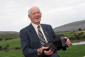 Top 5 Best Concertina Albums Recommended by McNeela