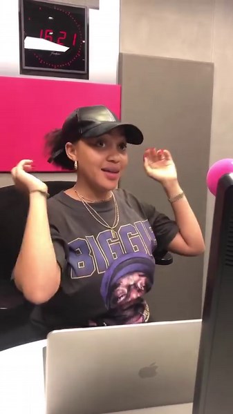 Time to hit the recording studio. @thando_thabethe & @flaxthedj tested the new AI Voice over Generator using Kanye West’s voice. It gets creepy at some parts. #947DriveWithThando | 947