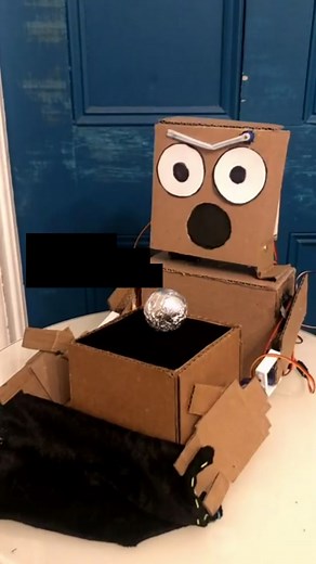 Remember him? #robotmagic #magic #arduino #robotics #robot #magician #magictrick @Adelaide Fringe