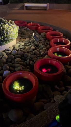 Epcot fountain ##EPCOT#EpcotFountain#EpcotVibes#DisneyParks#DisneyDetails#DisneyMagic#DisneyWater#EpcotLife#DisneyAtmosphere | raesplace13