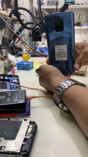 Sbelum di kerjakan Unboxing redmi note 9 pro dlu dri viewer yt,kamera Belakang blank hitam