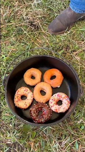 Making Perfect Donuts in a Dutch Oven for Cowboys!